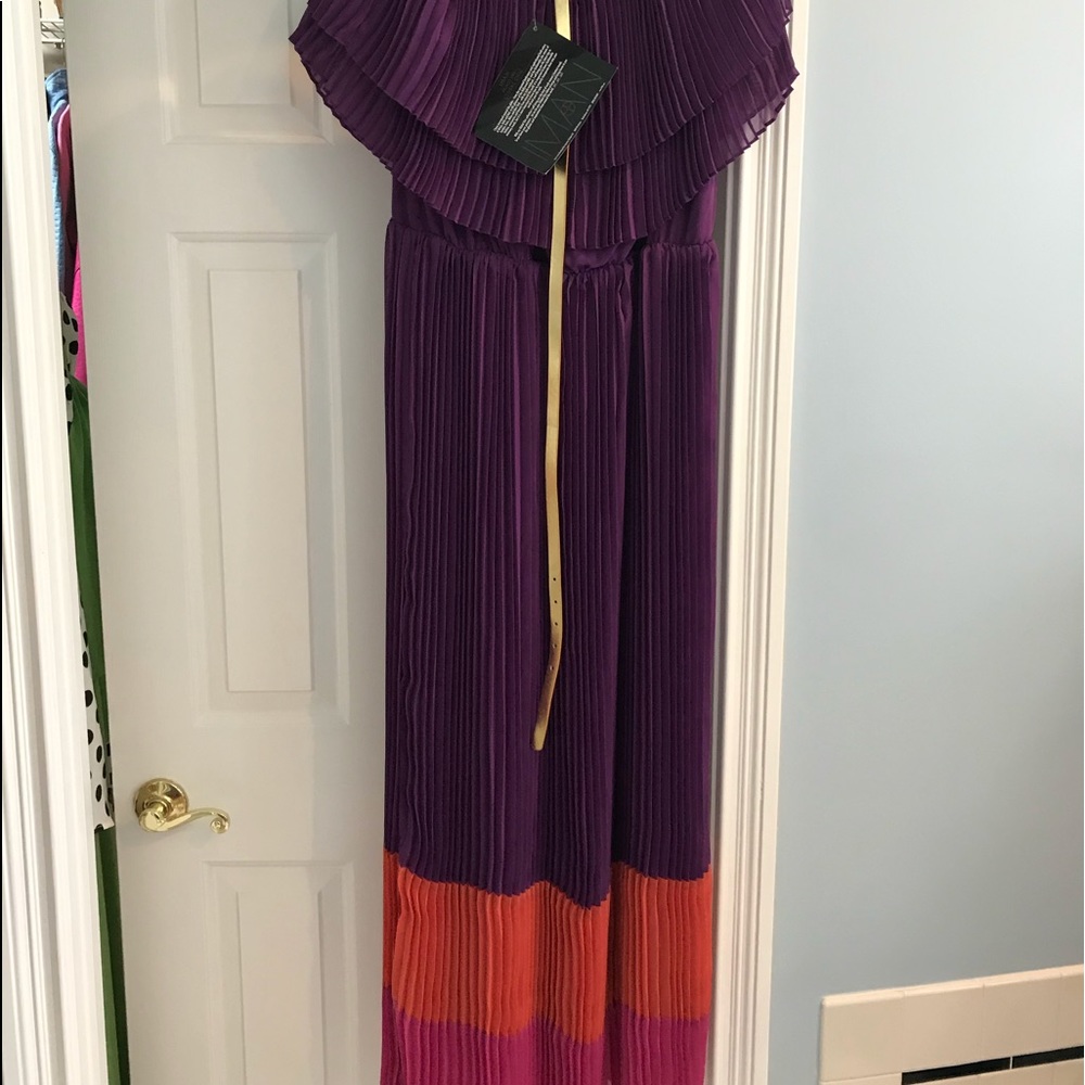 IMAN PLEATED MAXI DRESS BRAND NEW SZ LG
